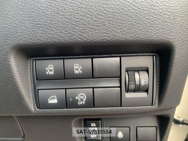 Mitsubishi DELICA MINI 2023-09 204086-9