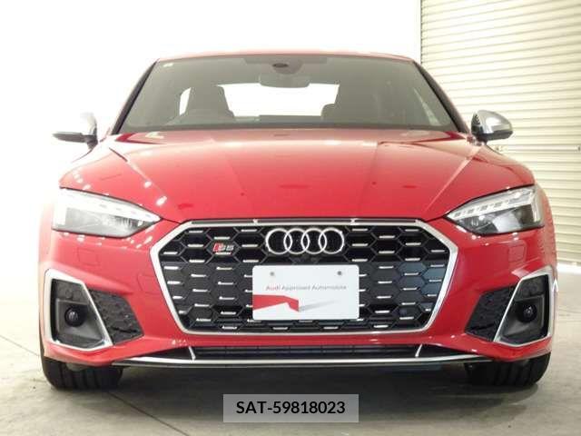 Audi S5 2023-08 317927-2