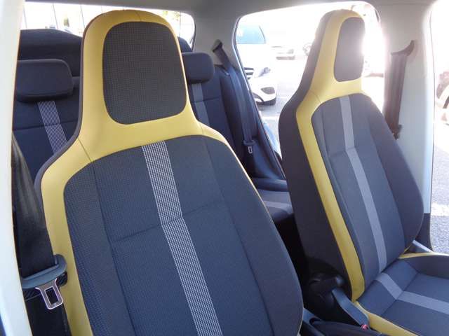 VolksWagen UP! 2017-09 23094-10