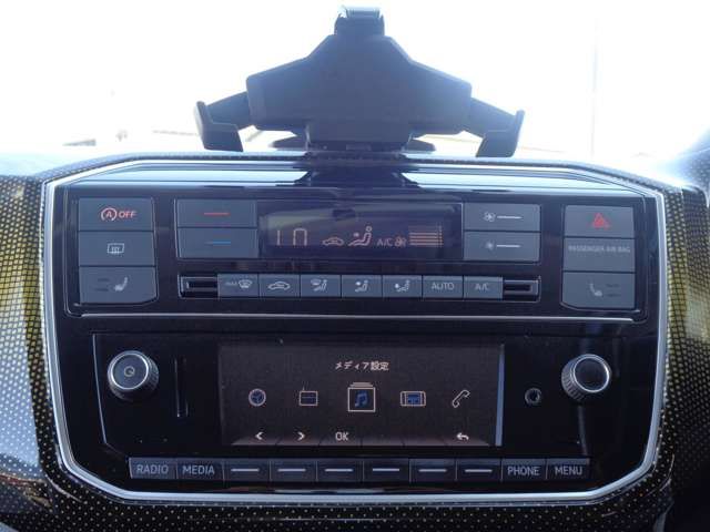VolksWagen UP! 2017-09 23094-13