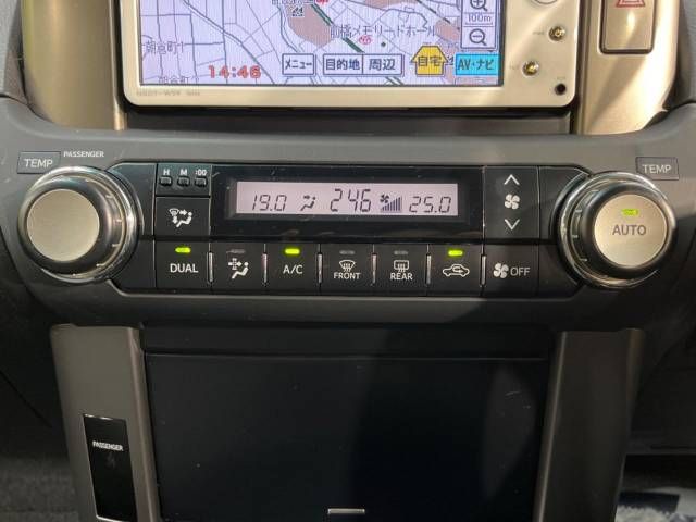 Toyota PRADO 2010-01 27869-5