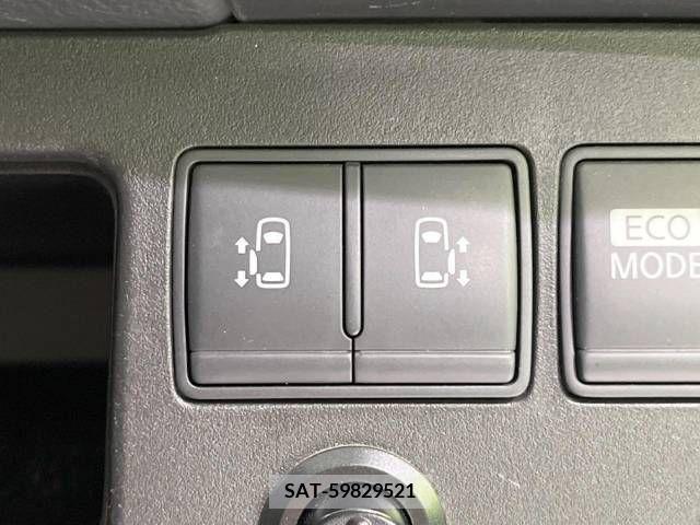 Nissan SERENA 2012-03 208932-4