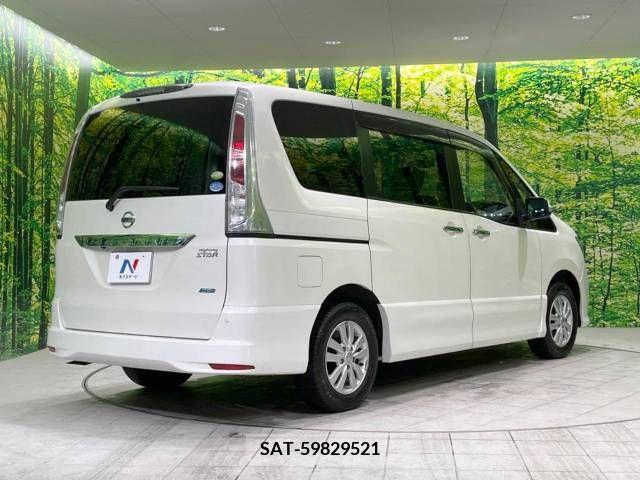Nissan SERENA 2012-03 208932-18