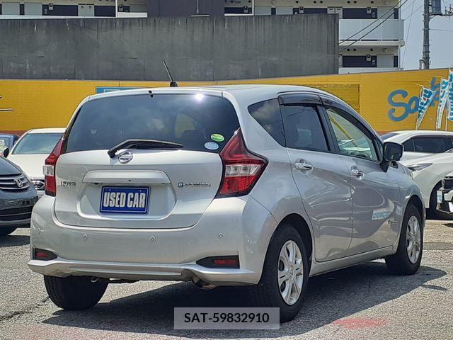Nissan NOTE 2018-03 340622-2