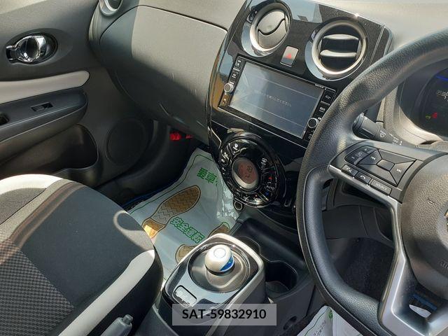 Nissan NOTE 2018-03 340622-18