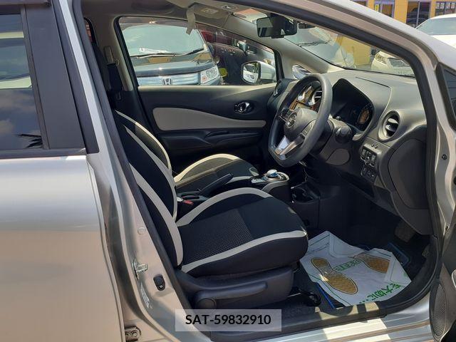 Nissan NOTE 2018-03 340622-1