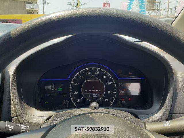 Nissan NOTE 2018-03 340622-29