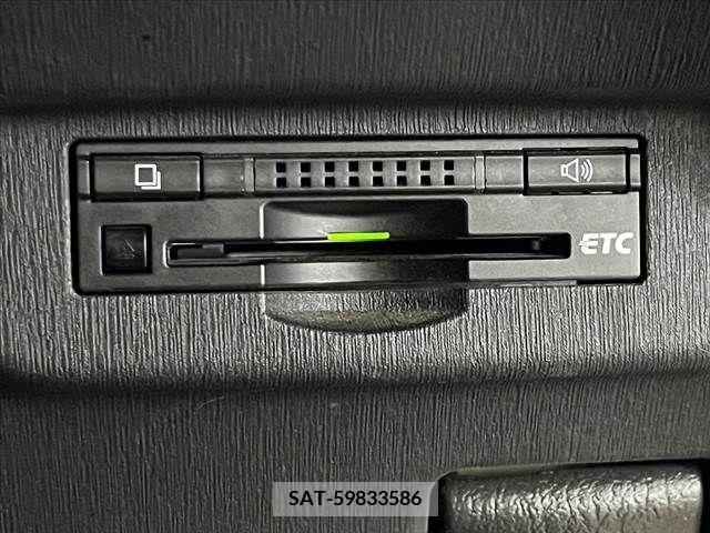 Toyota PRIUS 2013-04 281818-5