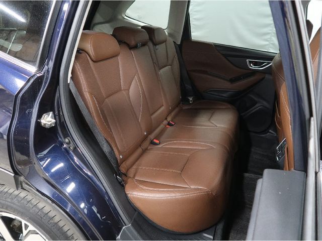 Subaru FORESTER 2018-12 196178-5