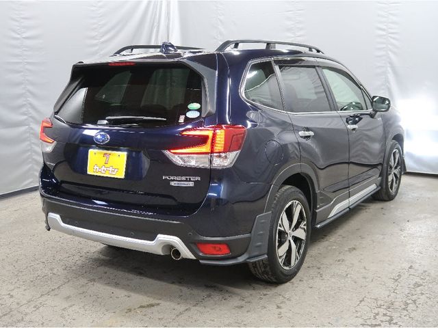 Subaru FORESTER 2018-12 196178-1