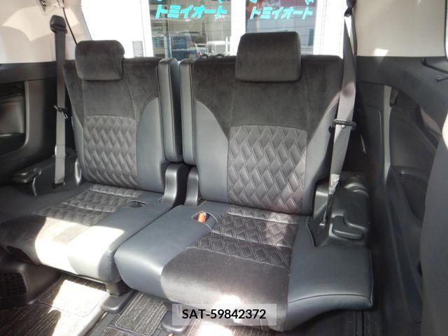 Toyota ALPHARD 2017-11 344519-16