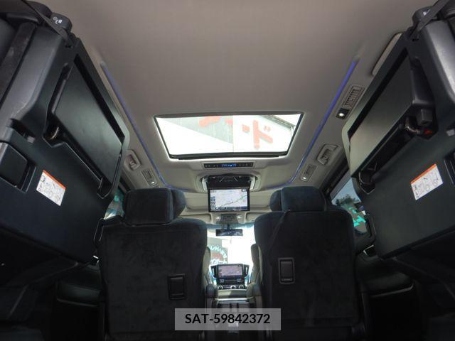 Toyota ALPHARD 2017-11 344519-27