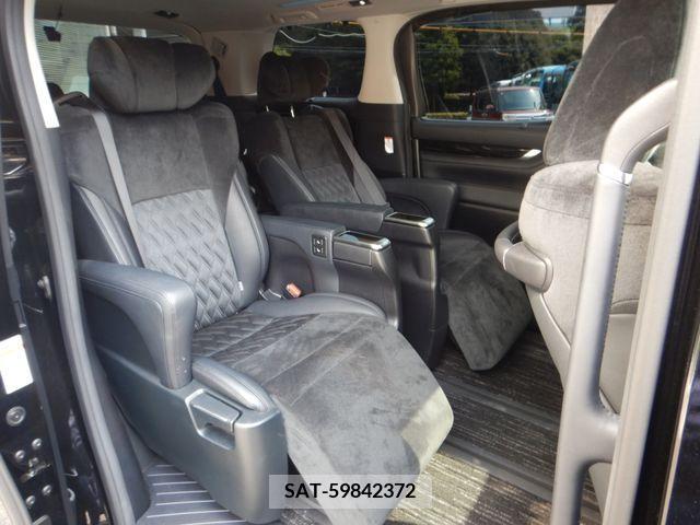Toyota ALPHARD 2017-11 344519-5