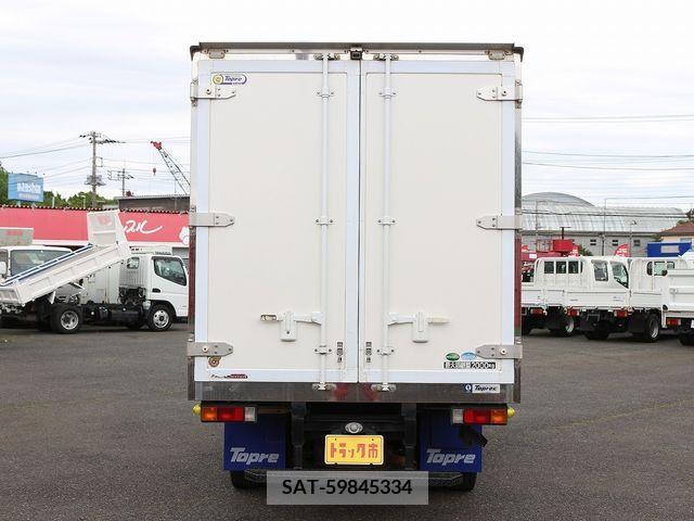 Mitsubishi CANTER 2017-12 206299-6