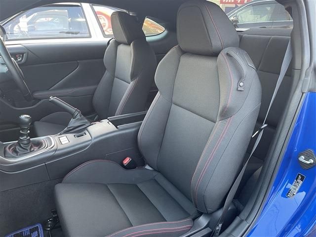 Subaru BRZ 2021-12 13767-15