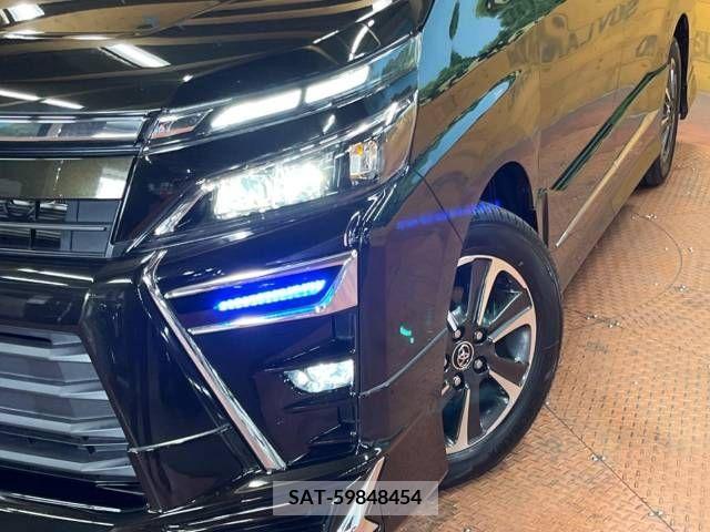 Toyota VOXY 2017-09 370450-13