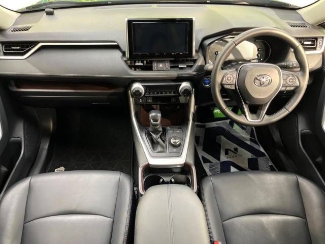 Toyota RAV4 2019-04 20095-1