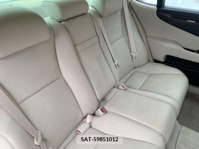 Lexus LS 2007-07 225429-10