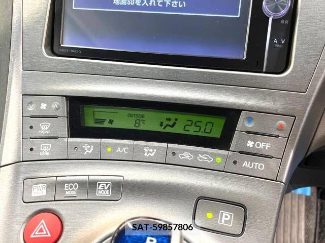 Toyota PRIUS 2013-10 250483-7