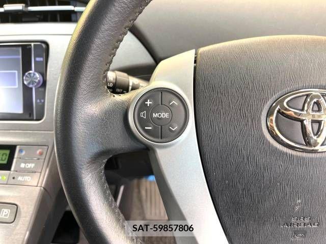 Toyota PRIUS 2013-10 250483-6