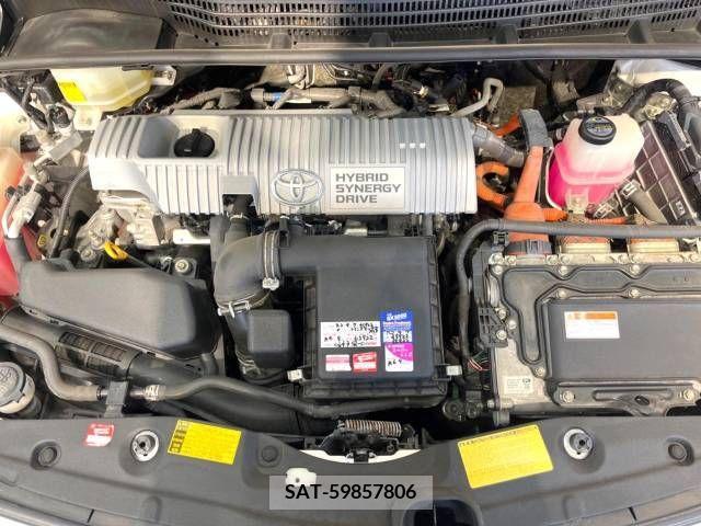 Toyota PRIUS 2013-10 250483-19