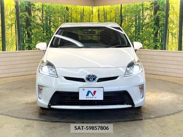 Toyota PRIUS 2013-10 250483-15