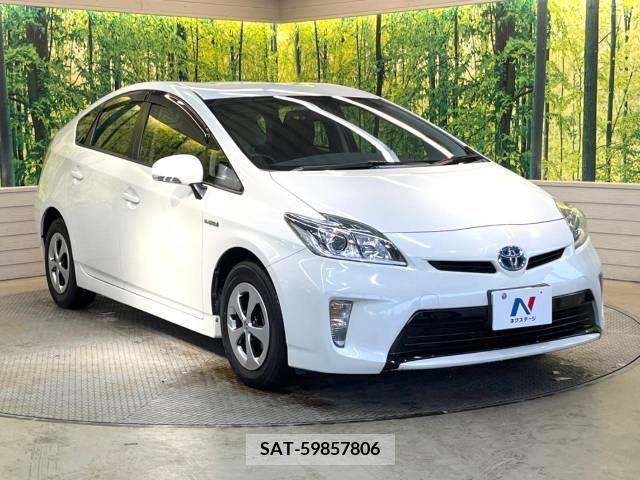 Toyota PRIUS 2013-10 250483-17