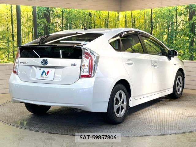 Toyota PRIUS 2013-10 250483-18