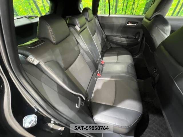 Toyota COROLLA CROSS 2022-01 216280-11