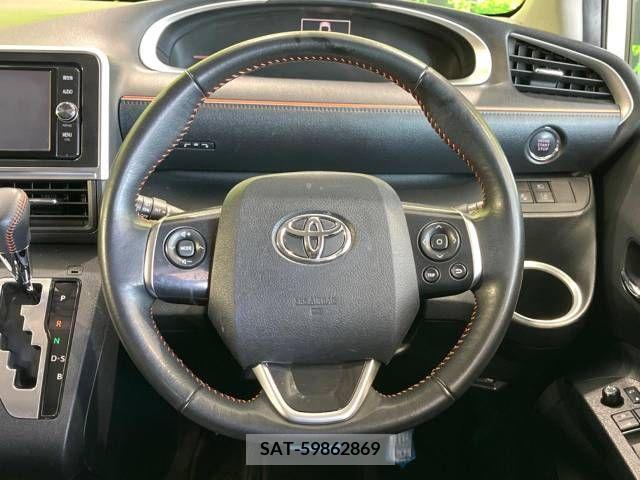 Toyota SIENTA 2018-01 338510-12