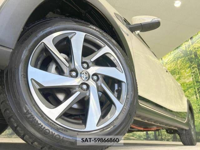 Toyota AQUA 2017-08 240297-13