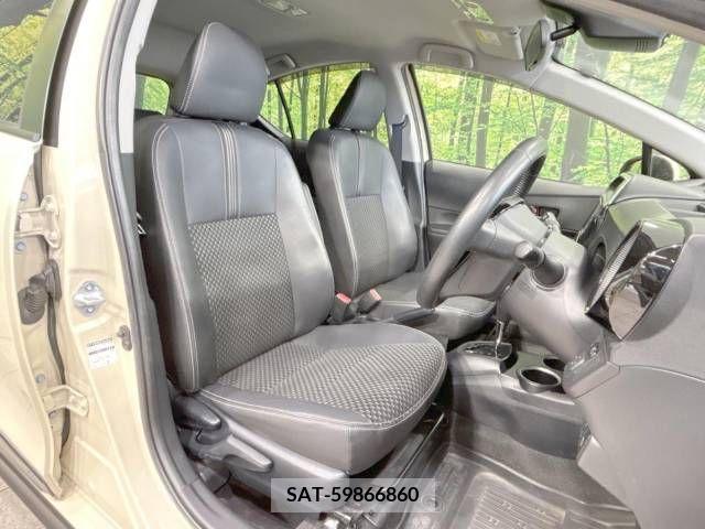 Toyota AQUA 2017-08 240297-8