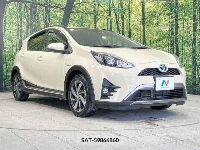 Toyota AQUA 2017-08 240297-16