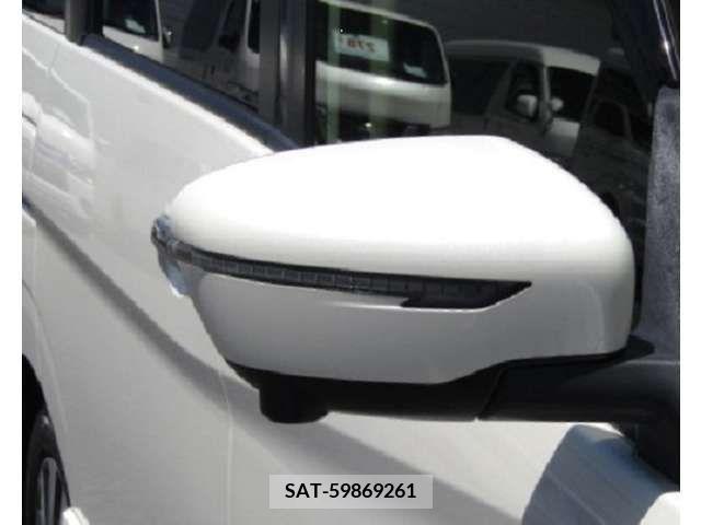 Nissan SERENA 2017-05 324926-17