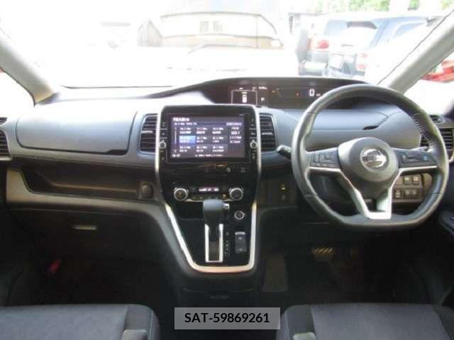 Nissan SERENA 2017-05 324926-8