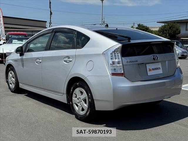 Toyota PRIUS 2009-11 393350-12