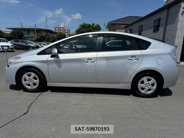 Toyota PRIUS 2009-11 393350-11