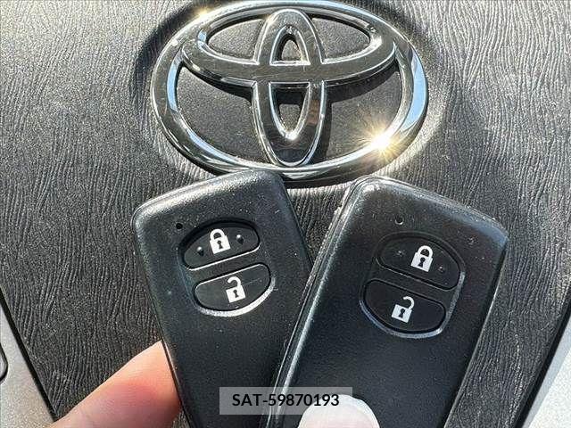 Toyota PRIUS 2009-11 393350-20
