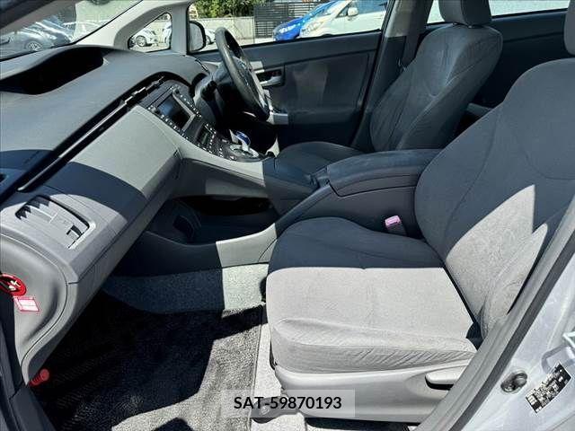 Toyota PRIUS 2009-11 393350-16