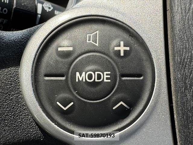 Toyota PRIUS 2009-11 393350-24