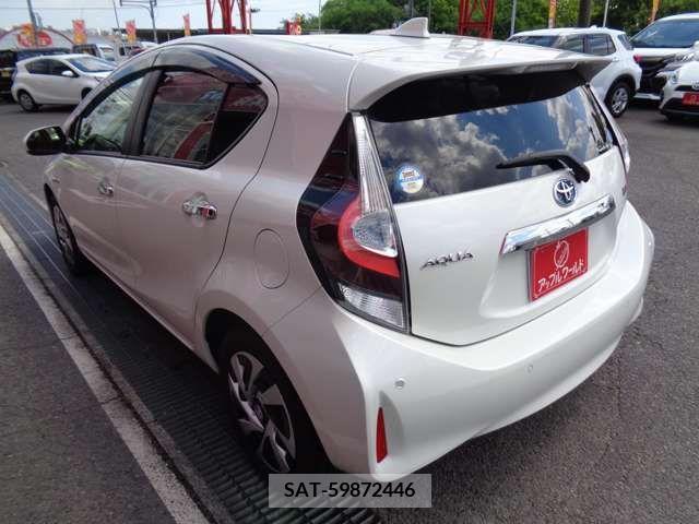 Toyota AQUA 2019-12 314099-5