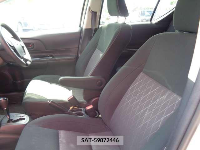 Toyota AQUA 2019-12 314099-11