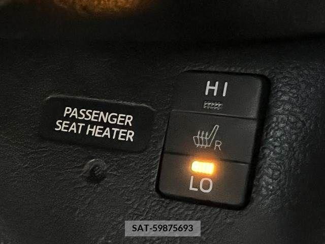 Toyota PRIUS PHV 2017-10 282519-5