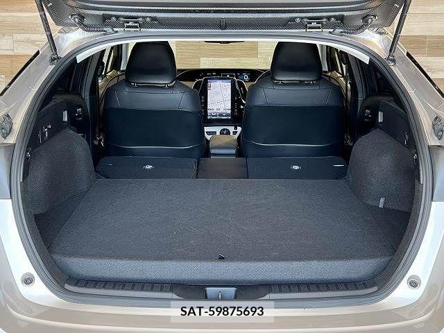 Toyota PRIUS PHV 2017-10 282519-19