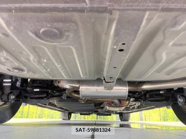 Toyota VOXY 2019-03 336602-19