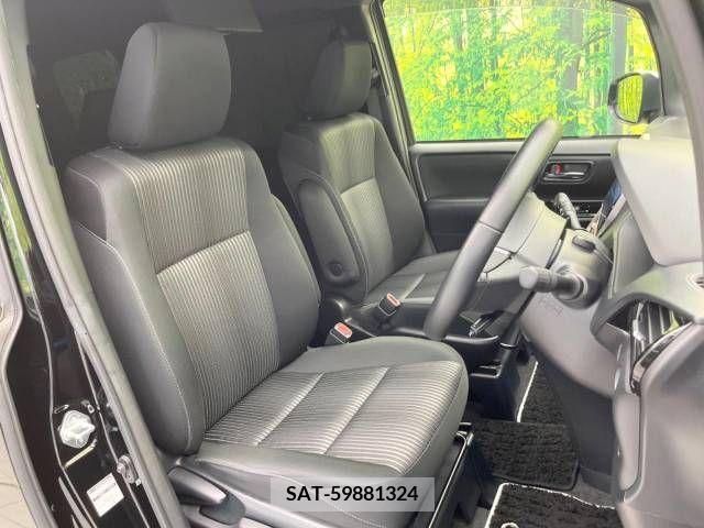 Toyota VOXY 2019-03 336602-7