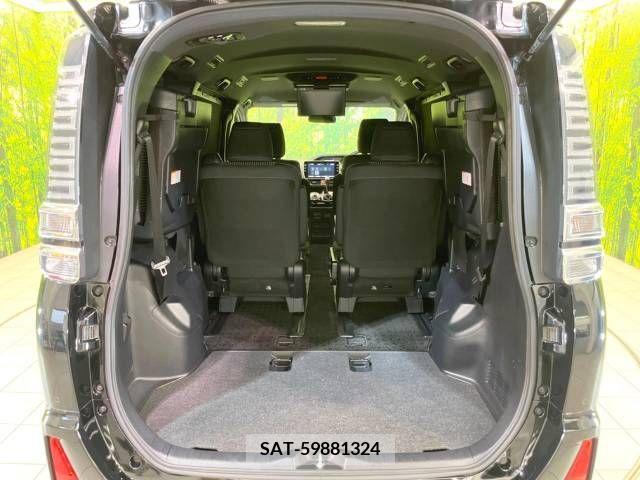 Toyota VOXY 2019-03 336602-10