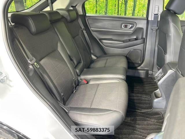Honda VEZEL 2021-04 211302-9