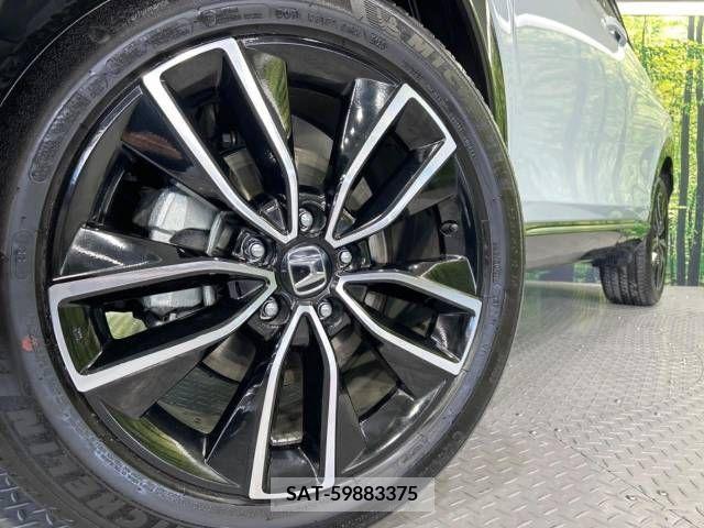 Honda VEZEL 2021-04 211302-13