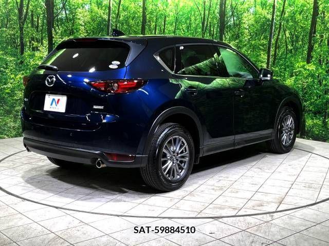 Mazda CX-5 2017-09 358604-18